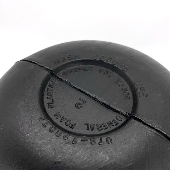 General Foam Witch's Cauldron Kettle Pot Halloween Blow Mold - Picture 7 of 9